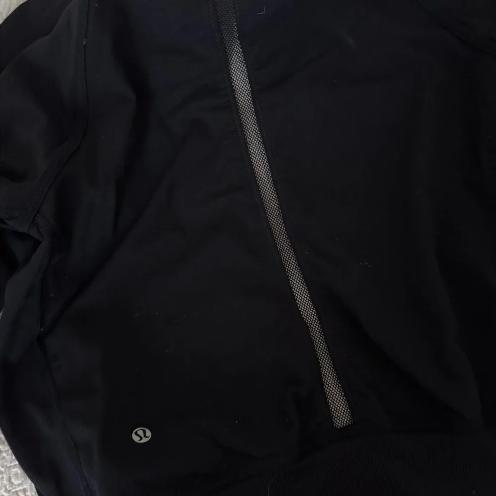 Women's Lululemon Black Jacket - Picture 4 of 4